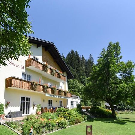 Pension Seiwald In Koetschach Kaernten Exterior photo